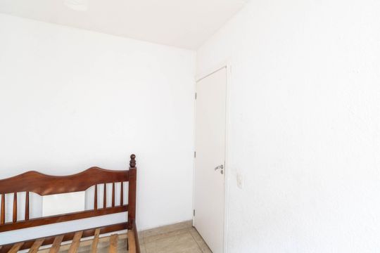 Quarto 2 de apartamento para alugar com 2 quartos, 40m² em Paciência, Rio de Janeiro