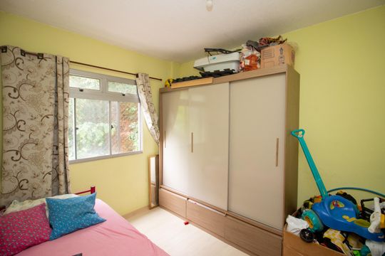 Quarto 2 de apartamento à venda com 2 quartos, 47m² em Parque Maracana, Contagem