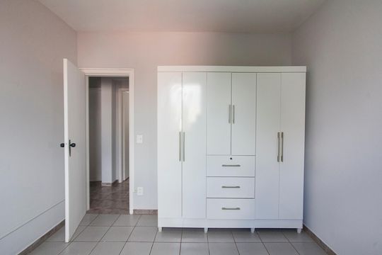 Quarto 2 de apartamento para alugar com 3 quartos, 130m² em Patrimônio, Uberlândia