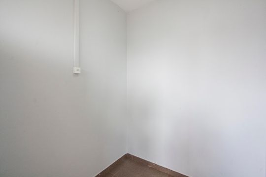 Quarto de Serviço de apartamento para alugar com 3 quartos, 130m² em Patrimônio, Uberlândia