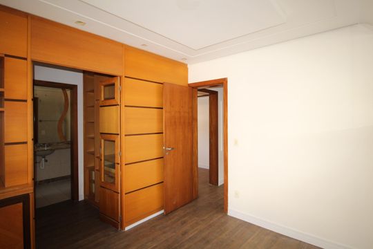 Suíte 1 de apartamento à venda com 4 quartos, 117m² em Higienópolis, Porto Alegre