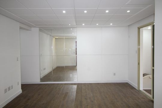Sala de apartamento à venda com 4 quartos, 117m² em Higienópolis, Porto Alegre