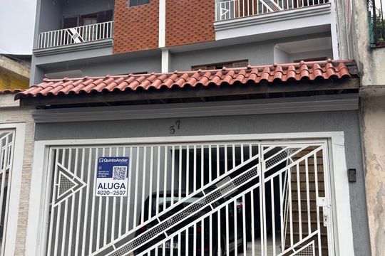 Fachada de casa para alugar com 3 quartos, 350m² em Baeta Neves, São Bernardo do Campo