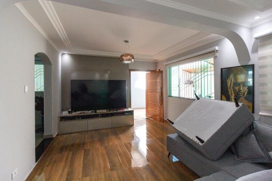 Casa à venda com 3 quartos, 250m² em Parque Continental I, Guarulhos