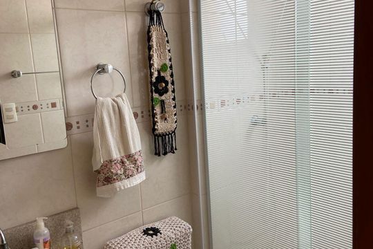 Banheiro de apartamento para alugar com 3 quartos, 100m² em Santa Maria, São Caetano do Sul