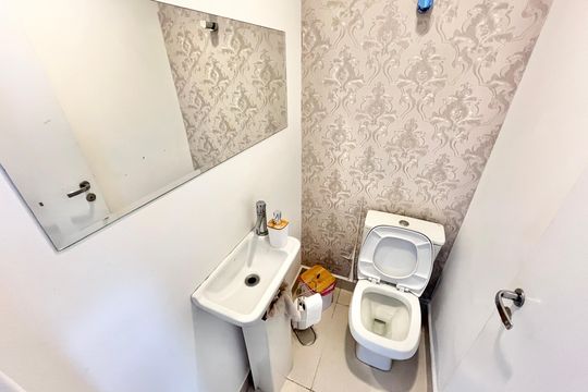 Lavabo de apartamento à venda com 3 quartos, 120m² em Santa Teresinha, São Paulo