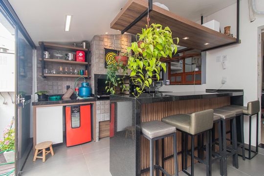 Churrasqueira de casa à venda com 3 quartos, 187m² em Aberta dos Morros, Porto Alegre
