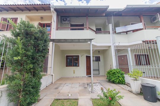 Fachada de casa à venda com 3 quartos, 187m² em Aberta dos Morros, Porto Alegre