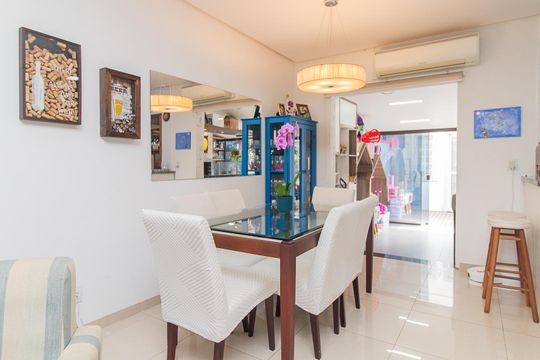 Sala de casa à venda com 3 quartos, 187m² em Aberta dos Morros, Porto Alegre