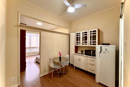 Apartamento para alugar com 1 quarto, 45m² em Copacabana, Rio de Janeiro