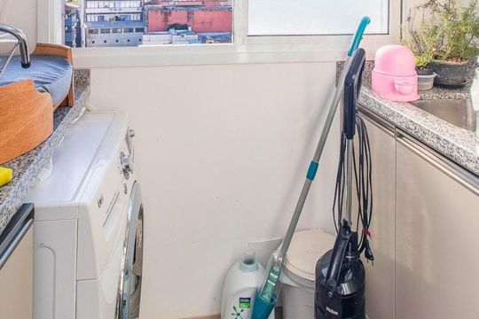 Área de serviço de apartamento à venda com 2 quartos, 66m² em Petrópolis, Porto Alegre