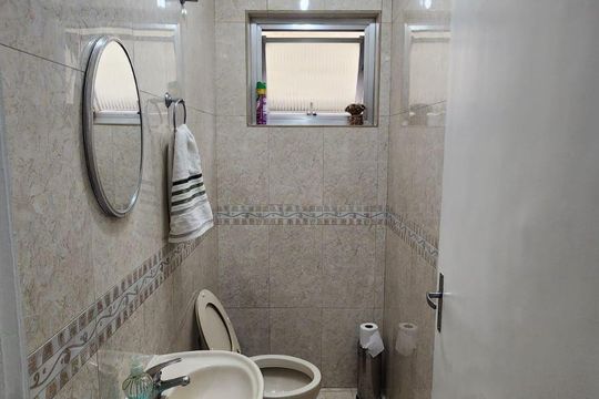 Banheiro de casa à venda com 4 quartos, 220m² em Jardim Popular, São Paulo