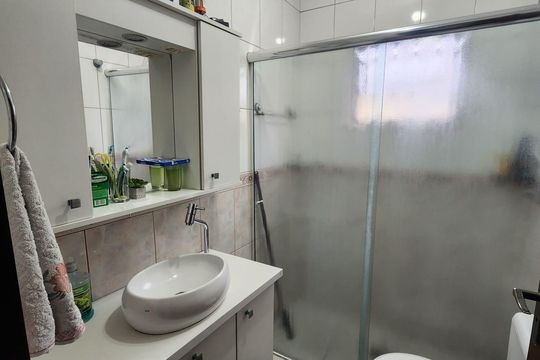 Banheiro de casa à venda com 4 quartos, 220m² em Jardim Popular, São Paulo