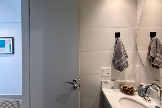 Banheiro Social  de apartamento à venda com 2 quartos, 113m² em Brooklin, São Paulo