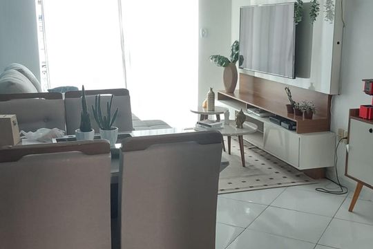 Sala de apartamento à venda com 2 quartos, 111m² em Realengo, Rio de Janeiro