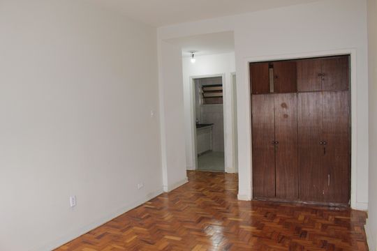 Kitnet/Studio para alugar com 1 quarto, 45m² em República, São Paulo