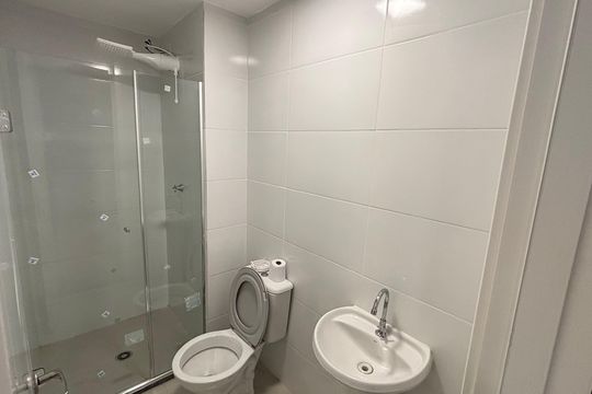 Banheiro Social de kitnet/studio à venda com 1 quarto, 34m² em Santo Amaro, São Paulo