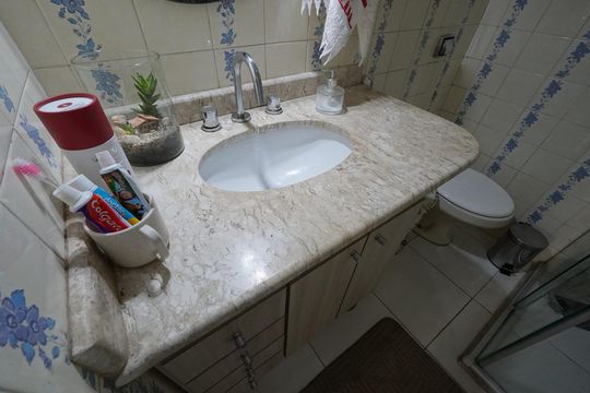 Banheiro de apartamento à venda com 3 quartos, 96m² em Vila Mariana, São Paulo