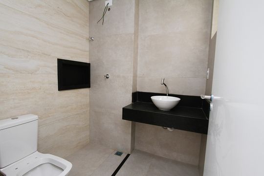 Banheiro Social de apartamento à venda com 3 quartos, 82m² em Padre Eustáquio, Belo Horizonte