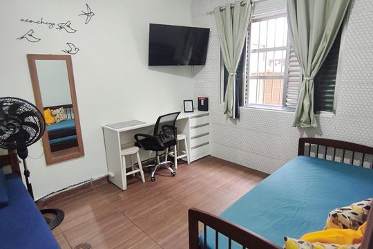 Sala/Quarto de apartamento para alugar com 1 quarto, 21m² em Cidade Ocian, Praia Grande