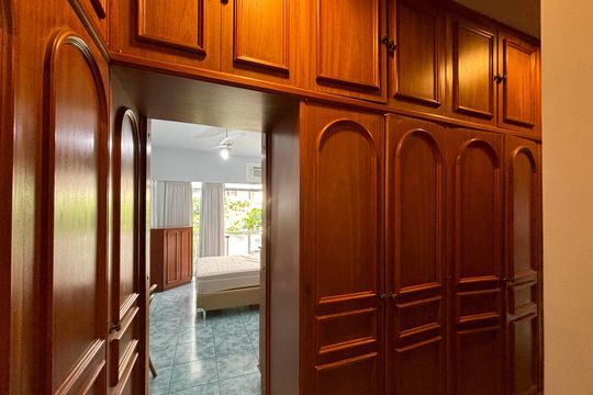 Suíte - closet de apartamento à venda com 3 quartos, 243m² em Copacabana, Rio de Janeiro