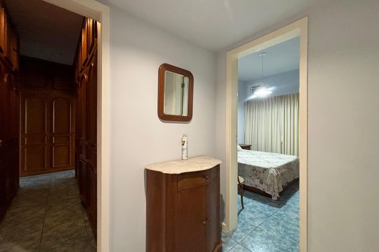 Corredor de apartamento à venda com 3 quartos, 243m² em Copacabana, Rio de Janeiro
