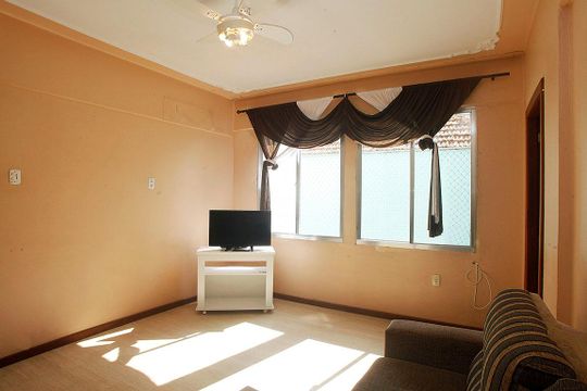 Sala de apartamento à venda com 3 quartos, 91m² em Cidade Baixa, Porto Alegre