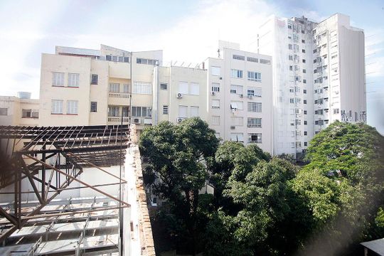 Quarto 1 Vista de apartamento à venda com 3 quartos, 91m² em Cidade Baixa, Porto Alegre