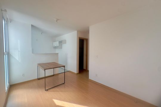 Sala de apartamento para alugar com 2 quartos, 38m² em Jardim Hanna, Guarulhos