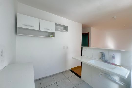 Cozinha de apartamento para alugar com 2 quartos, 38m² em Jardim Hanna, Guarulhos