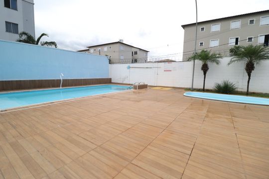 Área comum - Piscina de apartamento para alugar com 2 quartos, 44m² em Chácaras Tubalina E Quartel, Uberlândia