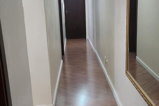 Corredor de casa à venda com 3 quartos, 112m² em Jardim das Maravilhas, Santo André