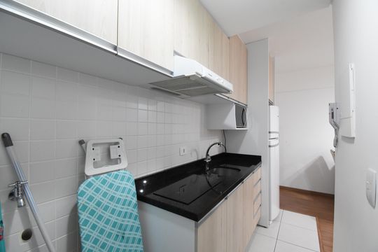 Cozinha de apartamento à venda com 1 quarto, 43m² em Centro, Curitiba