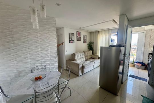 Sala de Jantar de apartamento à venda com 2 quartos, 47m² em Vila Itapegica, Guarulhos