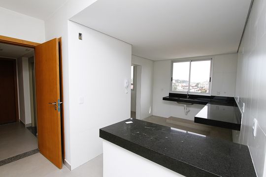 Cozinha de apartamento à venda com 3 quartos, 87m² em Padre Eustáquio, Belo Horizonte