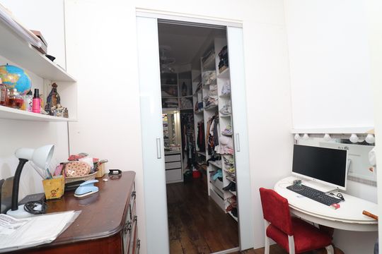 Closet de casa à venda com 6 quartos, 360m² em Bancários, Rio de Janeiro
