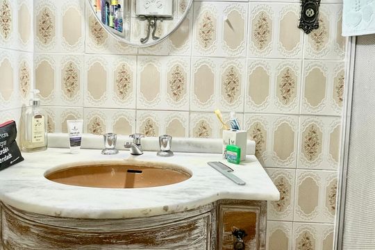 Banheiro  de apartamento para alugar com 1 quarto, 55m² em Copacabana, Rio de Janeiro