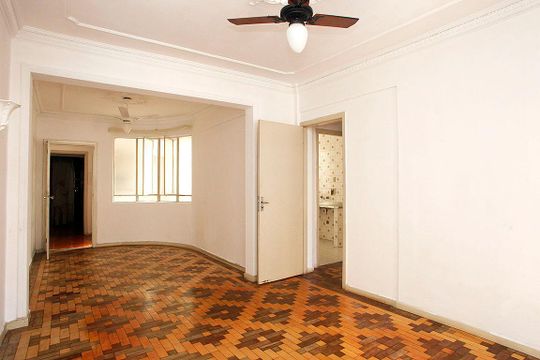 Apartamento à venda com 3 quartos, 159m² em Centro Histórico, Porto Alegre