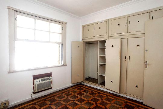 Quarto 2 de apartamento à venda com 3 quartos, 159m² em Centro Histórico, Porto Alegre