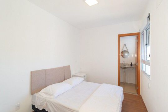 Quarto  de apartamento para alugar com 2 quartos, 40m² em Camaquã, Porto Alegre