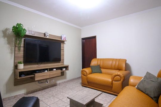 Casa à venda com 3 quartos, 126m² em Água Rasa, São Paulo