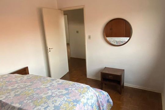 Quarto de casa à venda com 4 quartos, 560m² em Alto de Pinheiros, São Paulo