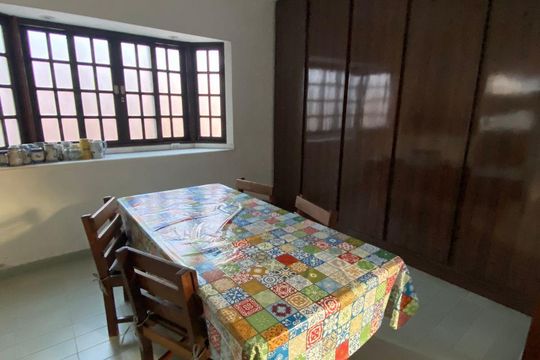 Cozinha de casa à venda com 4 quartos, 560m² em Alto de Pinheiros, São Paulo