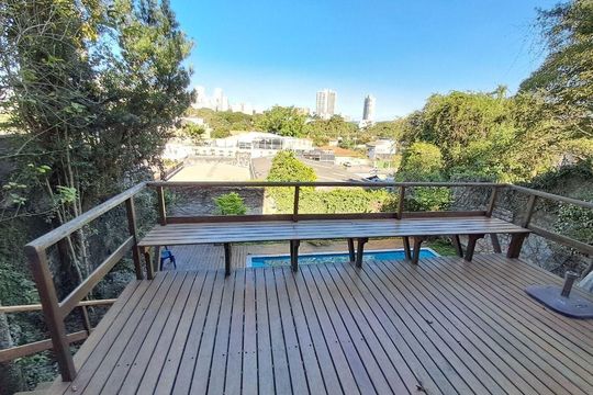 Casa à venda com 3 quartos, 420m² em Butantã, São Paulo
