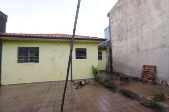Quintal de casa para alugar com 2 quartos, 210m² em Jardim Sapopemba, São Paulo