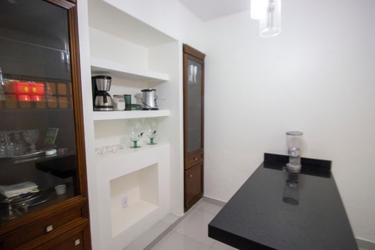 Casa à venda com 6 quartos, 1000m² em Sh Dom Bosco, Brasília