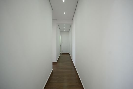 Corredor de apartamento à venda com 3 quartos, 87m² em Ipiranga, São Paulo
