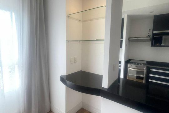 Sala de apartamento à venda com 1 quarto, 62m² em Alphaville, Barueri