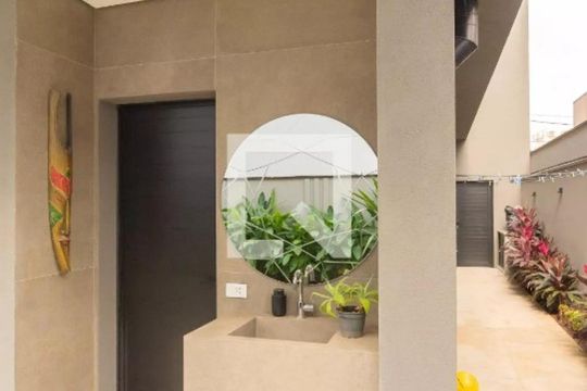 Área externa de casa para alugar com 3 quartos, 330m² em Swiss Park, Campinas