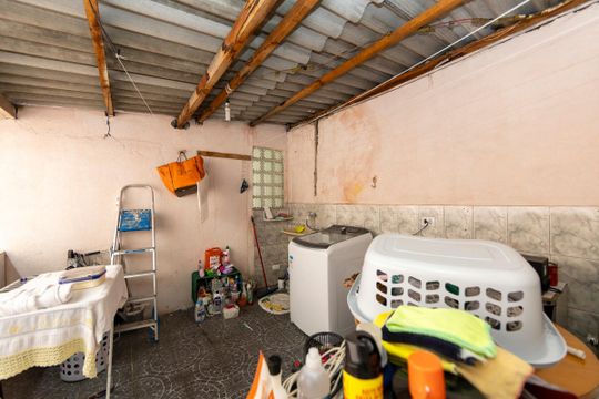 Área de Serviço de casa à venda com 3 quartos, 145m² em Jardim Regina Alice, Barueri